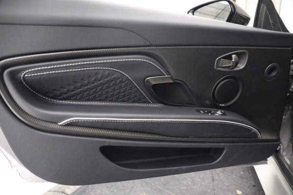 New 2022 Aston Martin DBS Volante for sale $423,786 at Bugatti of Greenwich in Greenwich CT 06830 22