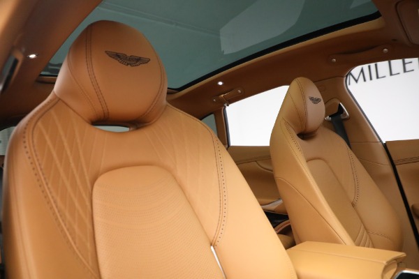 Used 2022 Aston Martin DBX for sale Sold at Bugatti of Greenwich in Greenwich CT 06830 21