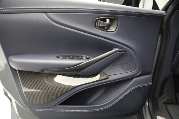 New 2022 Aston Martin DBX for sale $218,986 at Bugatti of Greenwich in Greenwich CT 06830 17
