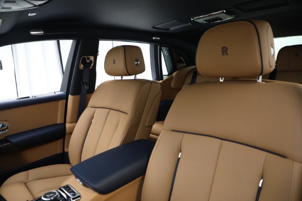 Used 2022 Rolls-Royce Phantom for sale Sold at Bugatti of Greenwich in Greenwich CT 06830 12