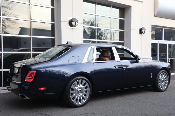 Used 2022 Rolls-Royce Phantom for sale Sold at Bugatti of Greenwich in Greenwich CT 06830 5