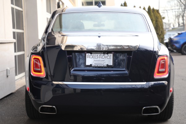 Used 2022 Rolls-Royce Phantom for sale Sold at Bugatti of Greenwich in Greenwich CT 06830 8