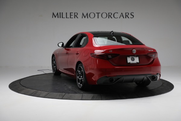 New 2022 Alfa Romeo Giulia Veloce for sale Sold at Bugatti of Greenwich in Greenwich CT 06830 5