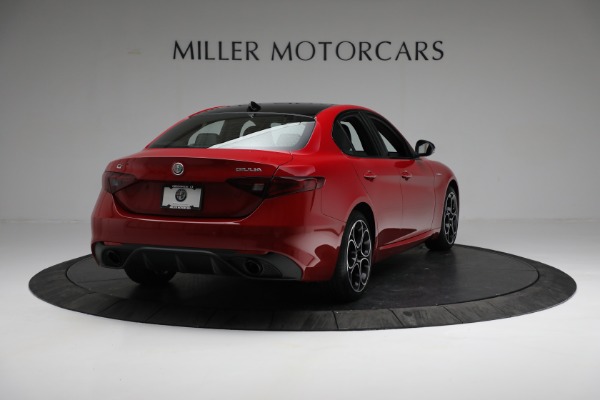 New 2022 Alfa Romeo Giulia Veloce for sale Sold at Bugatti of Greenwich in Greenwich CT 06830 7