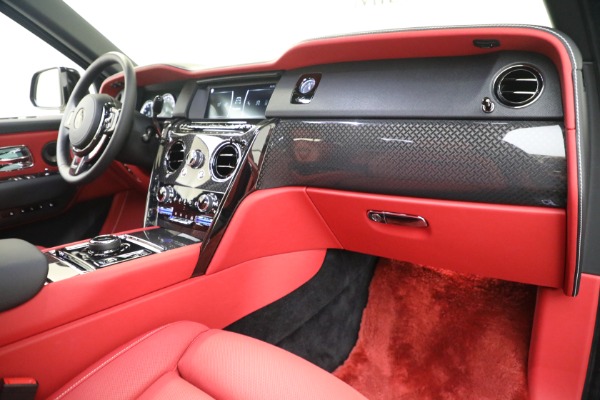 Used 2022 Rolls-Royce Black Badge Cullinan for sale $429,900 at Bugatti of Greenwich in Greenwich CT 06830 23