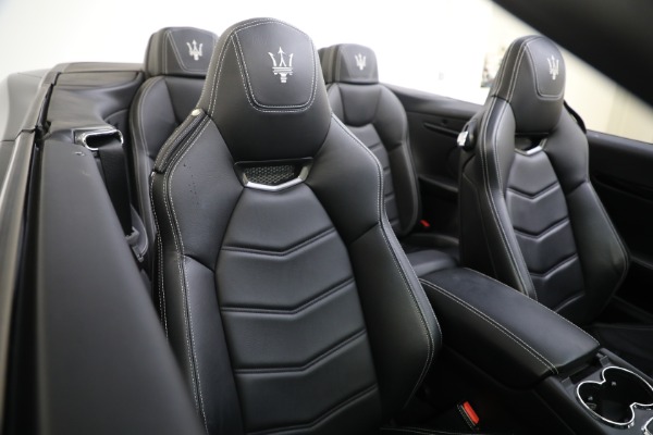 Used 2015 Maserati GranTurismo Sport for sale Sold at Bugatti of Greenwich in Greenwich CT 06830 22