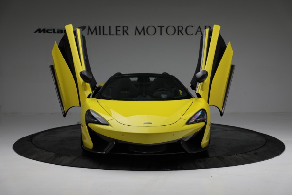 Used 2018 McLaren 570S Spider for sale Sold at Bugatti of Greenwich in Greenwich CT 06830 13