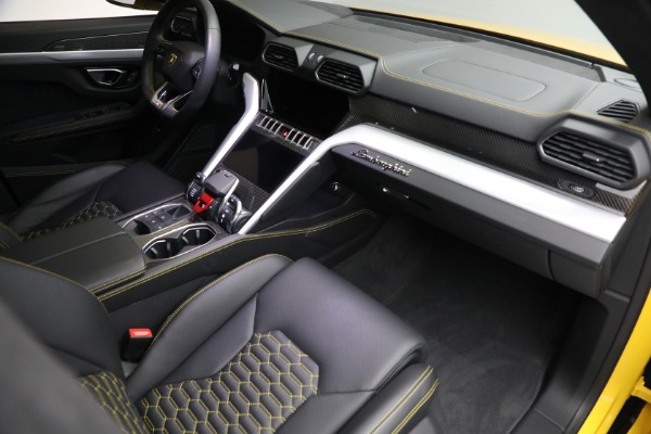 Used 2021 Lamborghini Urus for sale Sold at Bugatti of Greenwich in Greenwich CT 06830 20