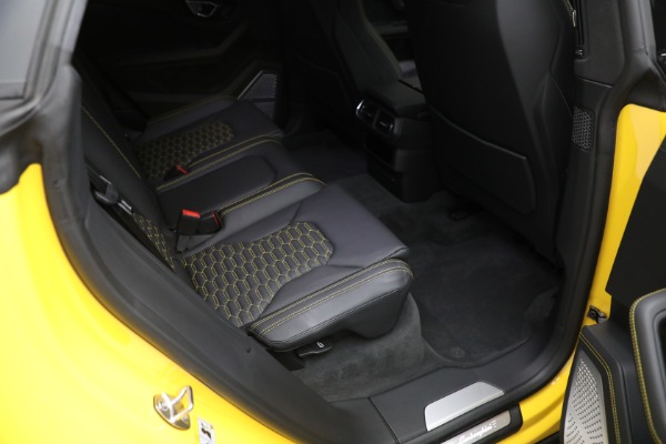 Used 2021 Lamborghini Urus for sale Sold at Bugatti of Greenwich in Greenwich CT 06830 25