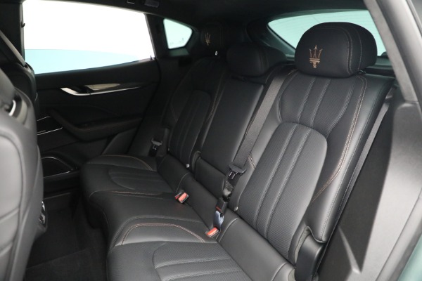 New 2022 Maserati Levante GT for sale $105,665 at Bugatti of Greenwich in Greenwich CT 06830 18