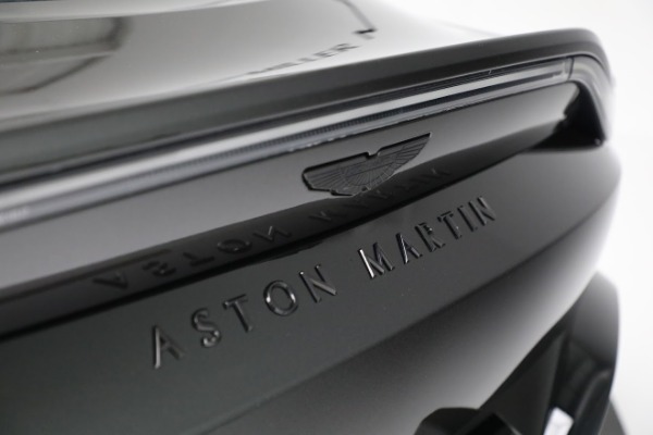 New 2022 Aston Martin Vantage Auto for sale Sold at Bugatti of Greenwich in Greenwich CT 06830 14