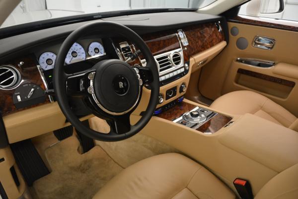 Used 2013 Rolls-Royce Ghost for sale Sold at Bugatti of Greenwich in Greenwich CT 06830 16