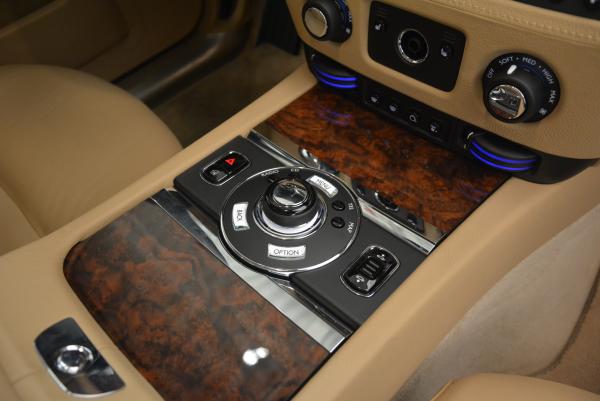 Used 2013 Rolls-Royce Ghost for sale Sold at Bugatti of Greenwich in Greenwich CT 06830 22