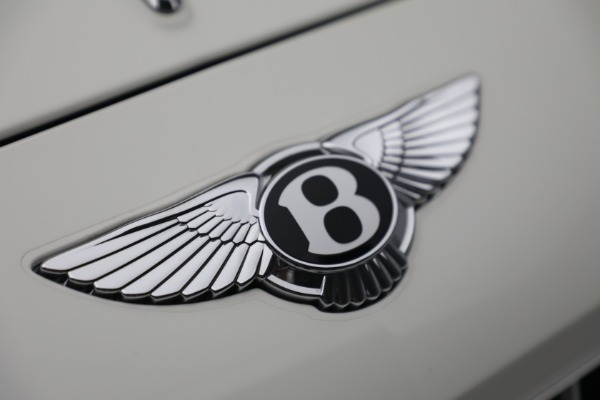 Used 2021 Bentley Flying Spur V8 for sale Sold at Bugatti of Greenwich in Greenwich CT 06830 15