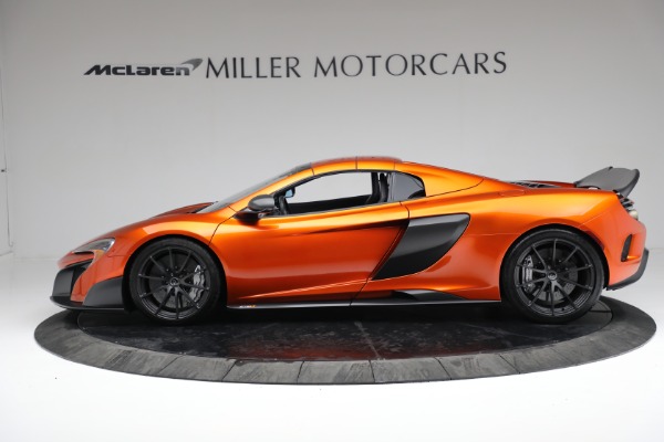 Used 2016 McLaren 675LT Spider for sale $280,900 at Bugatti of Greenwich in Greenwich CT 06830 16