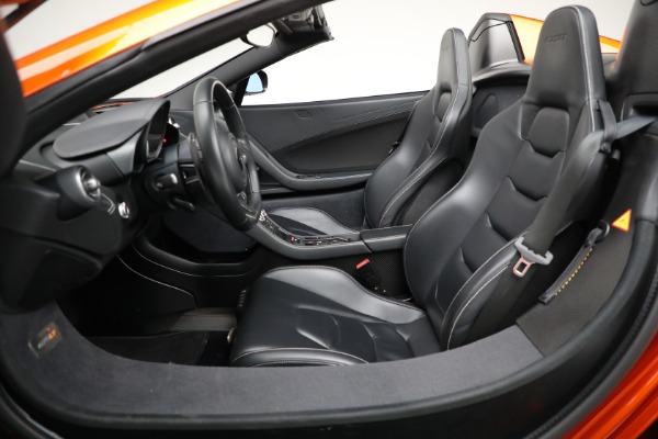Used 2016 McLaren 675LT Spider for sale $280,900 at Bugatti of Greenwich in Greenwich CT 06830 28
