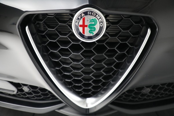 New 2022 Alfa Romeo Giulia Ti for sale $51,495 at Bugatti of Greenwich in Greenwich CT 06830 22