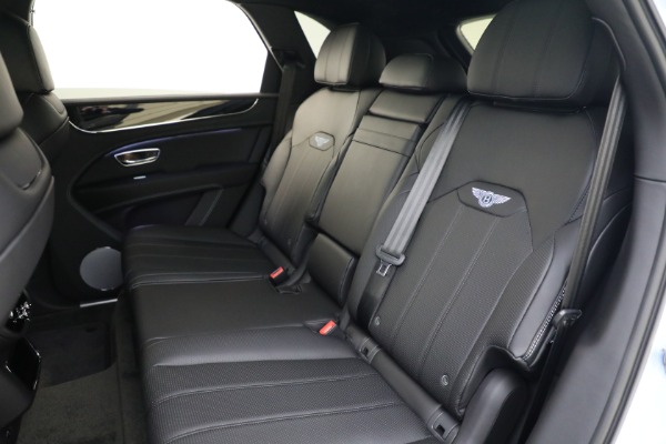 Used 2022 Bentley Bentayga V8 for sale $199,900 at Bugatti of Greenwich in Greenwich CT 06830 23