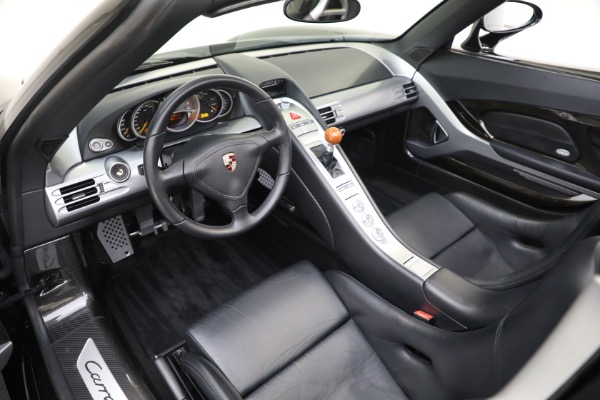 Used 2005 Porsche Carrera GT for sale $1,400,000 at Bugatti of Greenwich in Greenwich CT 06830 23