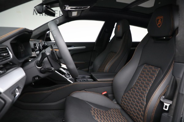Used 2020 Lamborghini Urus for sale $295,900 at Bugatti of Greenwich in Greenwich CT 06830 13