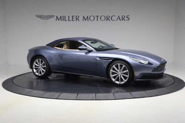 Used 2022 Aston Martin DB11 Volante for sale $169,900 at Bugatti of Greenwich in Greenwich CT 06830 25
