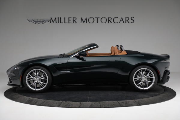 New 2022 Aston Martin Vantage Roadster for sale $192,716 at Bugatti of Greenwich in Greenwich CT 06830 2