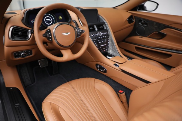 New 2022 Aston Martin DB11 Volante for sale $265,386 at Bugatti of Greenwich in Greenwich CT 06830 19