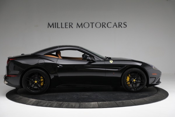 Used 2017 Ferrari California T for sale Sold at Bugatti of Greenwich in Greenwich CT 06830 16