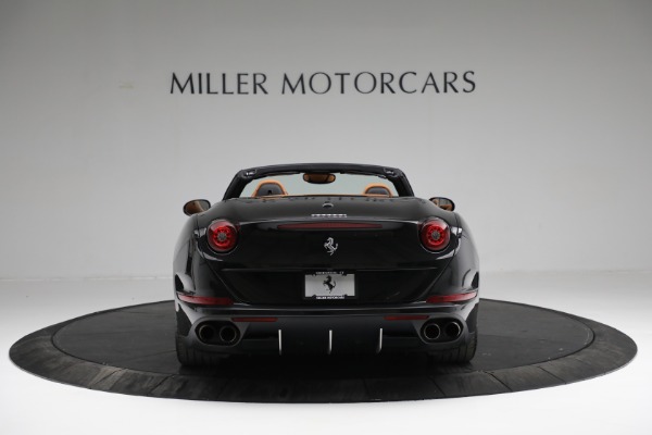 Used 2017 Ferrari California T for sale Sold at Bugatti of Greenwich in Greenwich CT 06830 5