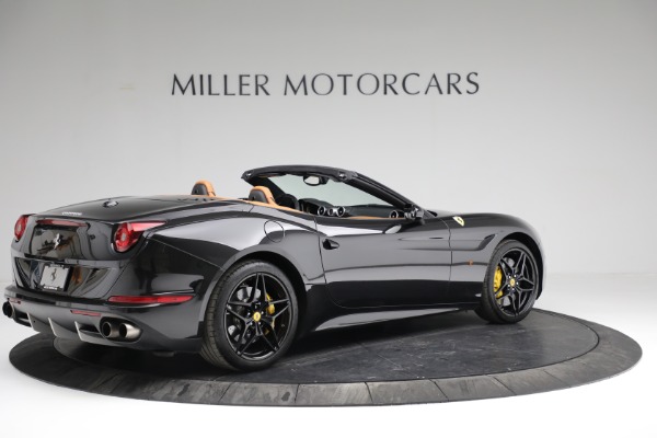 Used 2017 Ferrari California T for sale Sold at Bugatti of Greenwich in Greenwich CT 06830 7