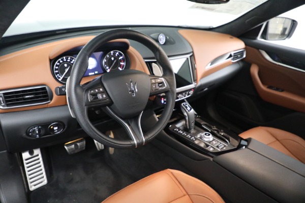 Used 2022 Maserati Levante GT for sale $52,900 at Bugatti of Greenwich in Greenwich CT 06830 17