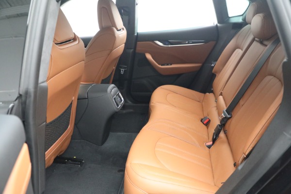 Used 2022 Maserati Levante GT for sale $52,900 at Bugatti of Greenwich in Greenwich CT 06830 19