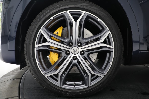 New 2022 Maserati Levante Modena for sale Sold at Bugatti of Greenwich in Greenwich CT 06830 27