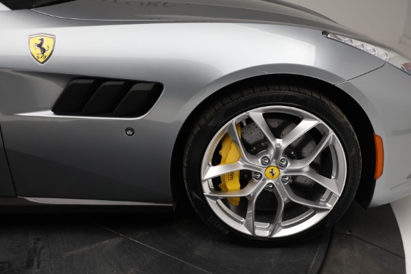 Used 2019 Ferrari GTC4Lusso T for sale $239,900 at Bugatti of Greenwich in Greenwich CT 06830 24