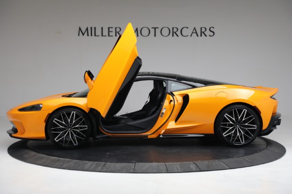 New 2022 McLaren GT for sale Sold at Bugatti of Greenwich in Greenwich CT 06830 14