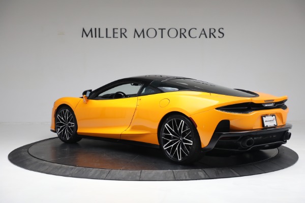 New 2022 McLaren GT for sale $220,800 at Bugatti of Greenwich in Greenwich CT 06830 3