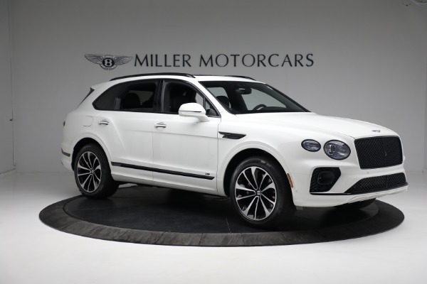 New 2022 Bentley Bentayga V8 for sale Call for price at Bugatti of Greenwich in Greenwich CT 06830 10