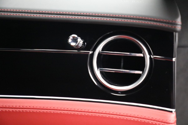 Used 2022 Bentley Continental GT V8 for sale $245,900 at Bugatti of Greenwich in Greenwich CT 06830 25