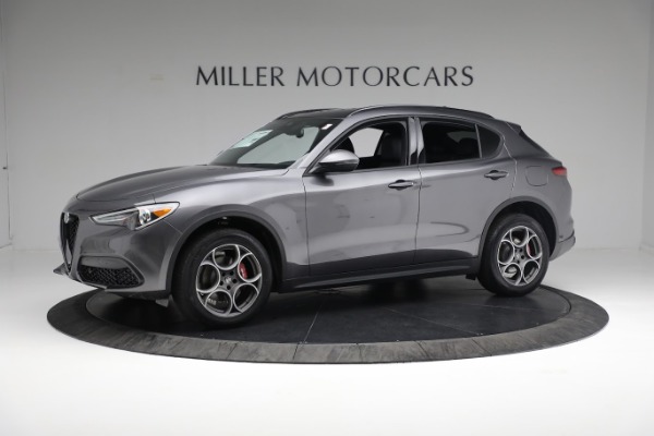 New 2022 Alfa Romeo Stelvio Sprint for sale Sold at Bugatti of Greenwich in Greenwich CT 06830 2