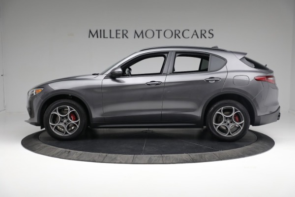 New 2022 Alfa Romeo Stelvio Sprint for sale Sold at Bugatti of Greenwich in Greenwich CT 06830 3