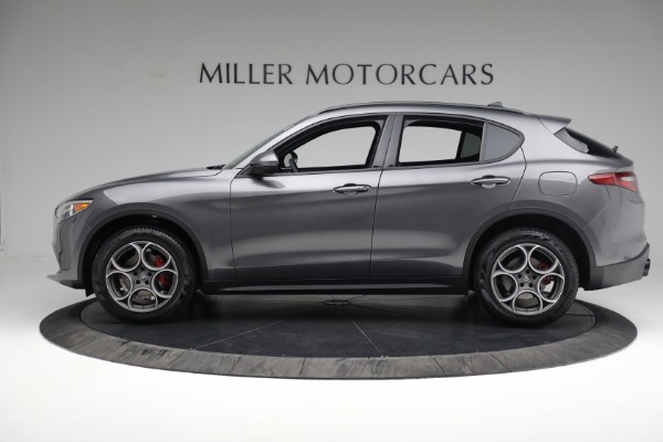 New 2022 Alfa Romeo Stelvio Sprint for sale Sold at Bugatti of Greenwich in Greenwich CT 06830 4