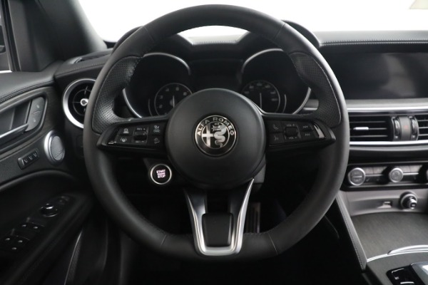 New 2022 Alfa Romeo Stelvio Ti for sale $56,975 at Bugatti of Greenwich in Greenwich CT 06830 18