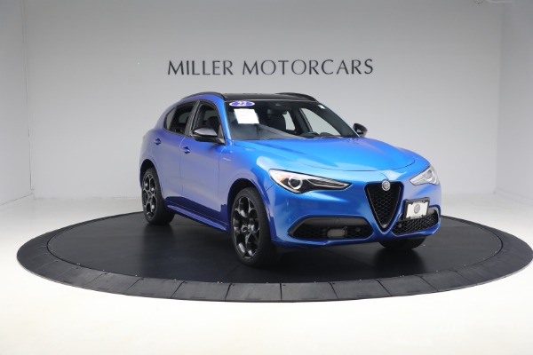 Used 2022 Alfa Romeo Stelvio Veloce for sale $32,900 at Bugatti of Greenwich in Greenwich CT 06830 11