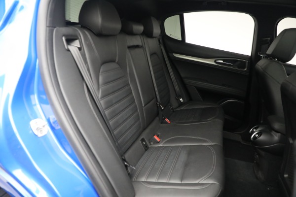 Used 2022 Alfa Romeo Stelvio Veloce for sale $32,900 at Bugatti of Greenwich in Greenwich CT 06830 20