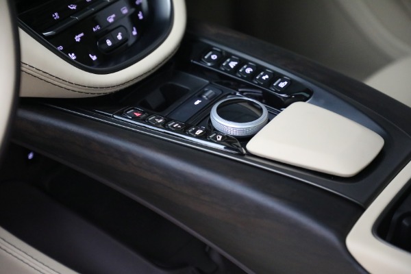 Used 2022 Aston Martin DBX for sale $105,900 at Bugatti of Greenwich in Greenwich CT 06830 17