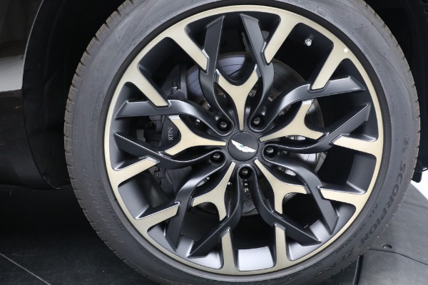 Used 2022 Aston Martin DBX for sale $105,900 at Bugatti of Greenwich in Greenwich CT 06830 24