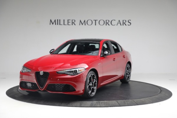 New 2022 Alfa Romeo Giulia Veloce for sale Sold at Bugatti of Greenwich in Greenwich CT 06830 1