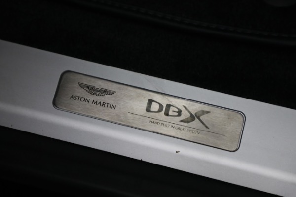New 2022 Aston Martin DBX for sale $219,416 at Bugatti of Greenwich in Greenwich CT 06830 17