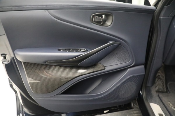 New 2022 Aston Martin DBX for sale $219,416 at Bugatti of Greenwich in Greenwich CT 06830 18