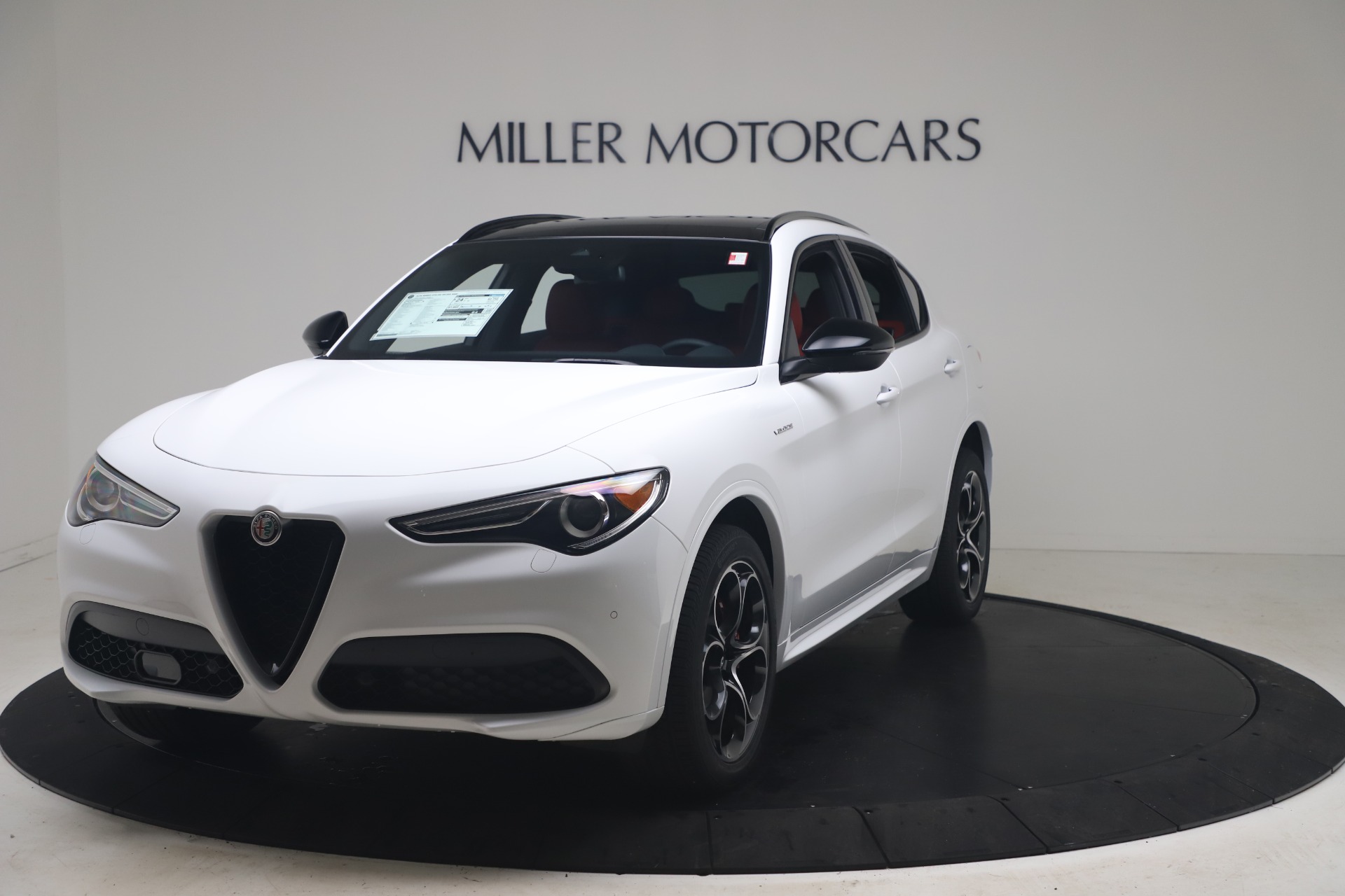 New 2022 Alfa Romeo Stelvio Veloce for sale Sold at Bugatti of Greenwich in Greenwich CT 06830 1